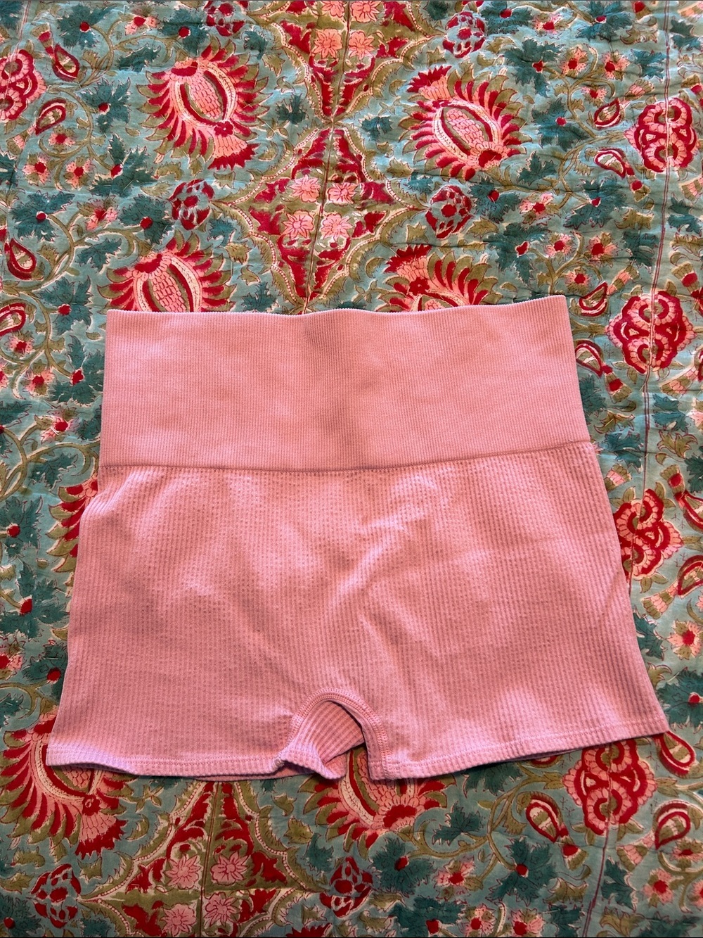 Colsie High-Waist Pink Ribbed Biker Shorts
